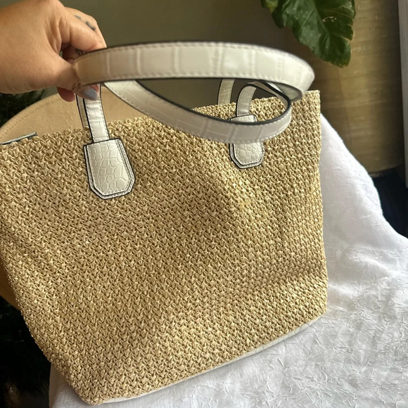 AMIANI TOTE BAG - Picture 2 of 5